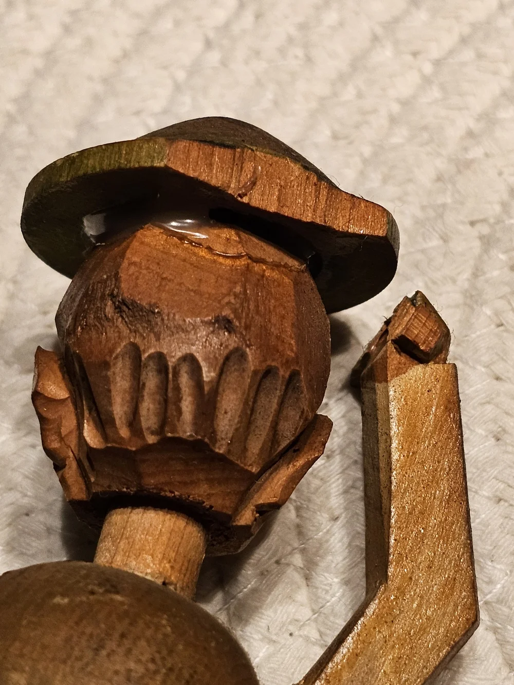 Vintage Bottle Stoppers w/ Cork Anri Achatit General Douglas MacArthur Rare